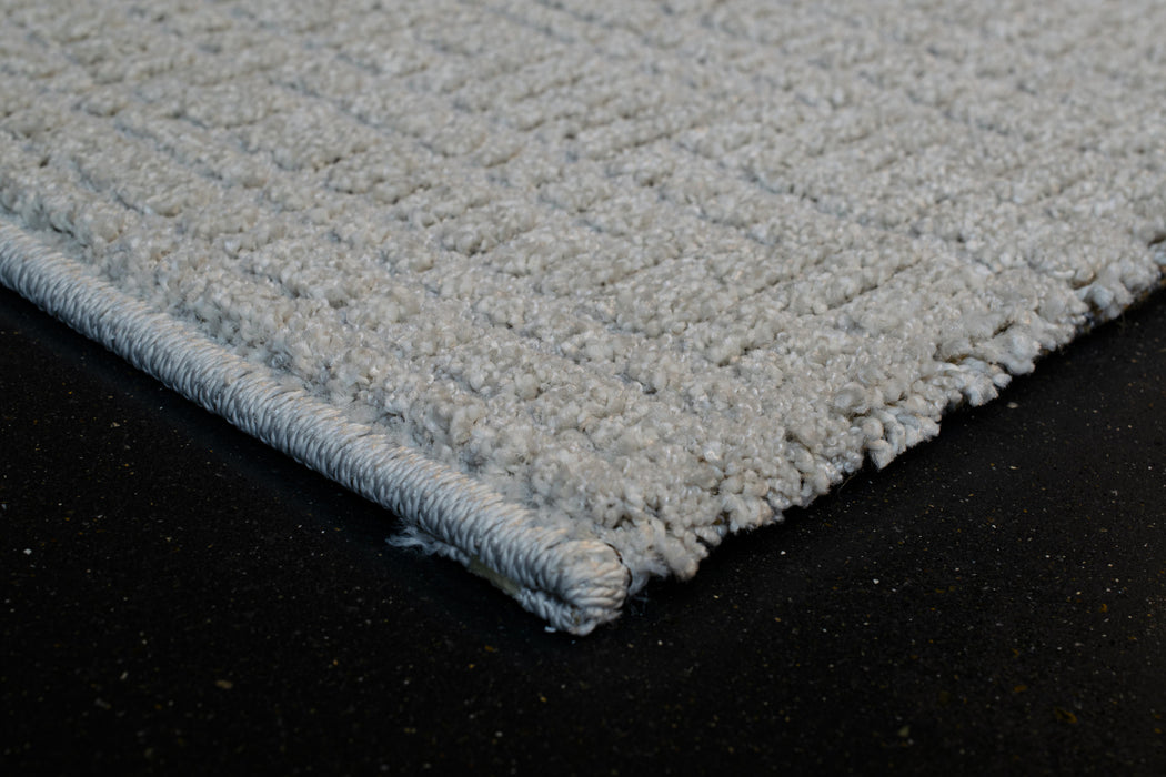 Modern Luxurious textured Trentino Ivory Colour Rug Size: 120x170cm (41017-6161)