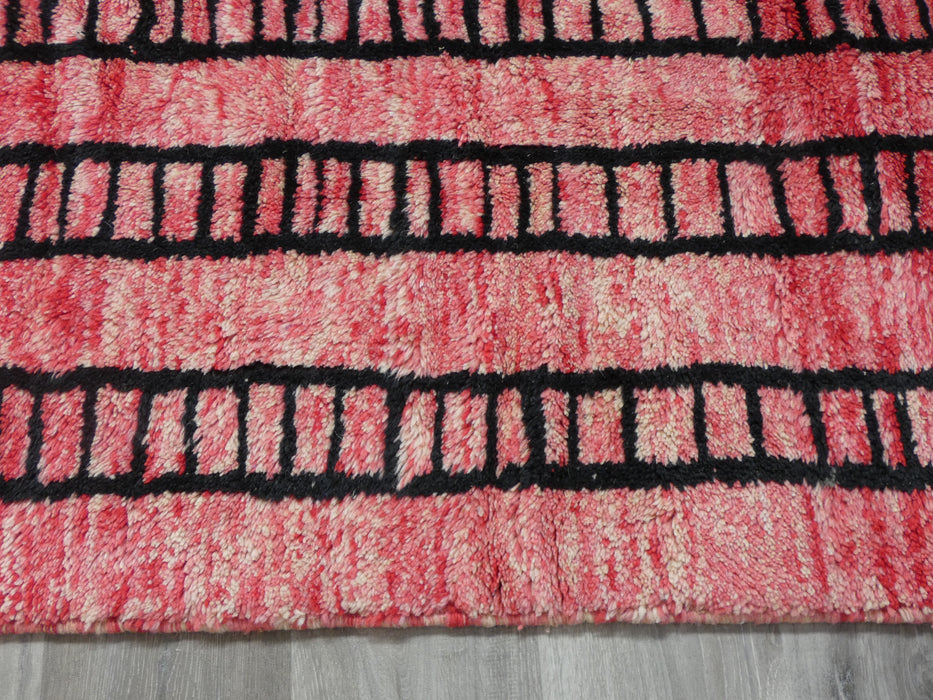 Mrirt Berber Woollen Beautiful Moroccan Rug Size: 307 x 209cm - Rugs Direct