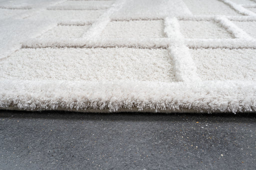 Luxurious Textured Contemporary Design Limba Rug (13015-6191) Size: 160 x 230cm - Rugs Direct