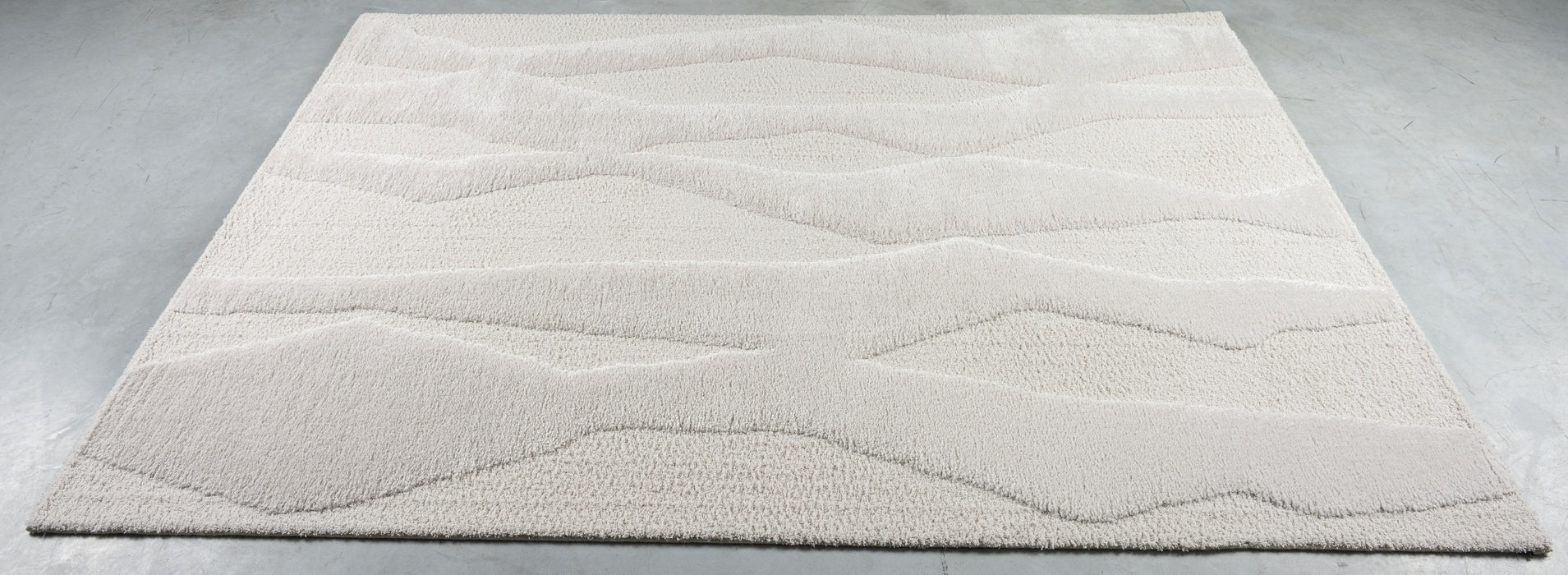 Luxurious Textured Contemporary Design Limba Rug (13044-6191) Size: 160 x 230cm - Rugs Direct