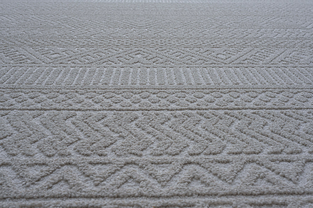 Luxurious Tribal Pattern Textured Trentino Rug (41062-6161) Size: 160 x 230cm - Rugs Direct