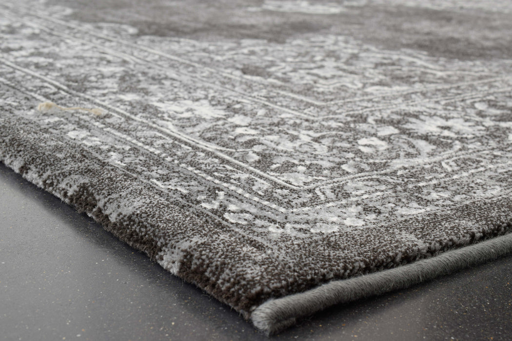 Mastercraft Faded Look Traditional Design Argentum Rug (63512-3696) Size:200 x 290cm- Rugs Direct