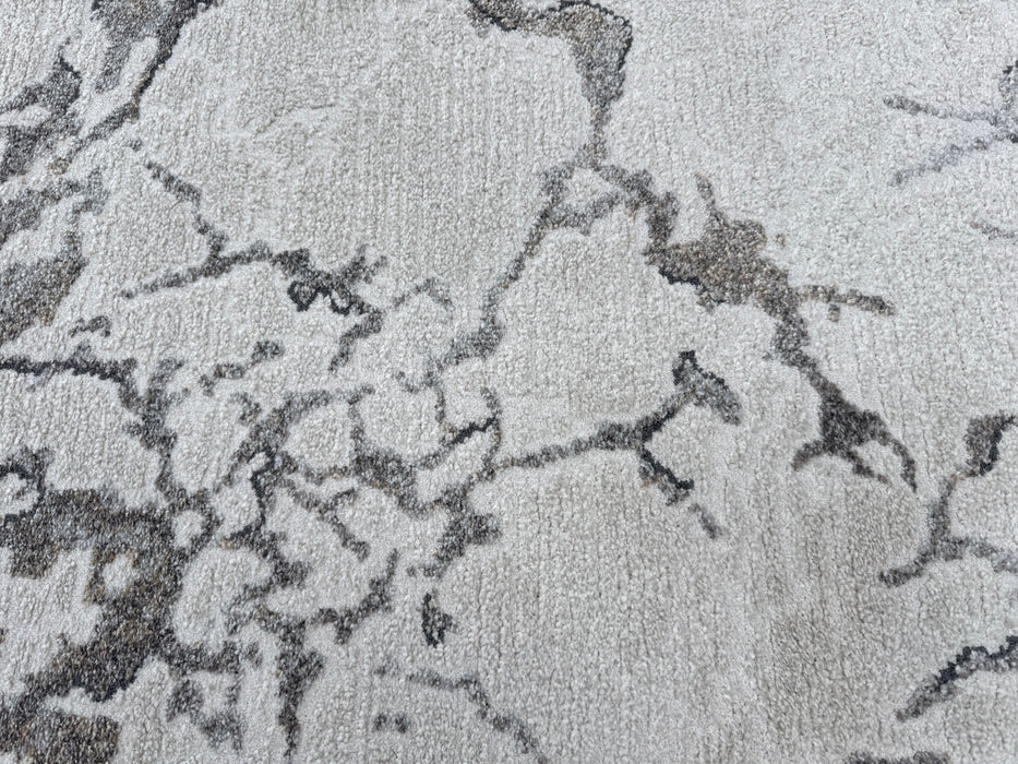 Abstract Design Ivory & Gold Valentino Runner (46001-6191) 67cm Wide x Cut to Order