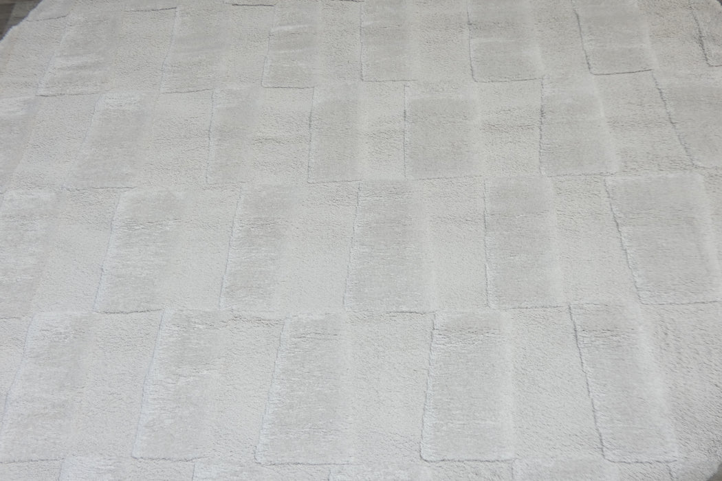 Modern Off White Carved Geometric Brick Lux Textured Limba Round Rug Size: 300 x 300cm (13052-6191)
Rugs Direct NZ