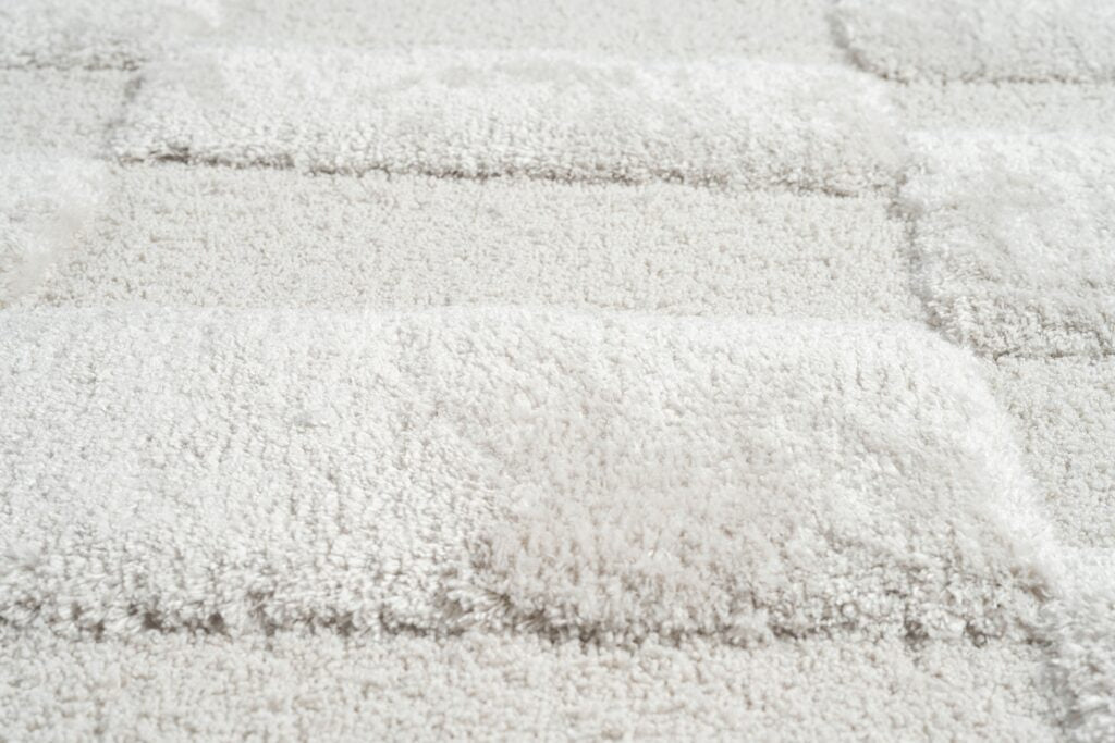 Modern Off White Carved Geometric Brick Lux Textured Limba Round Rug Size: 300 x 300cm (13052-6191)