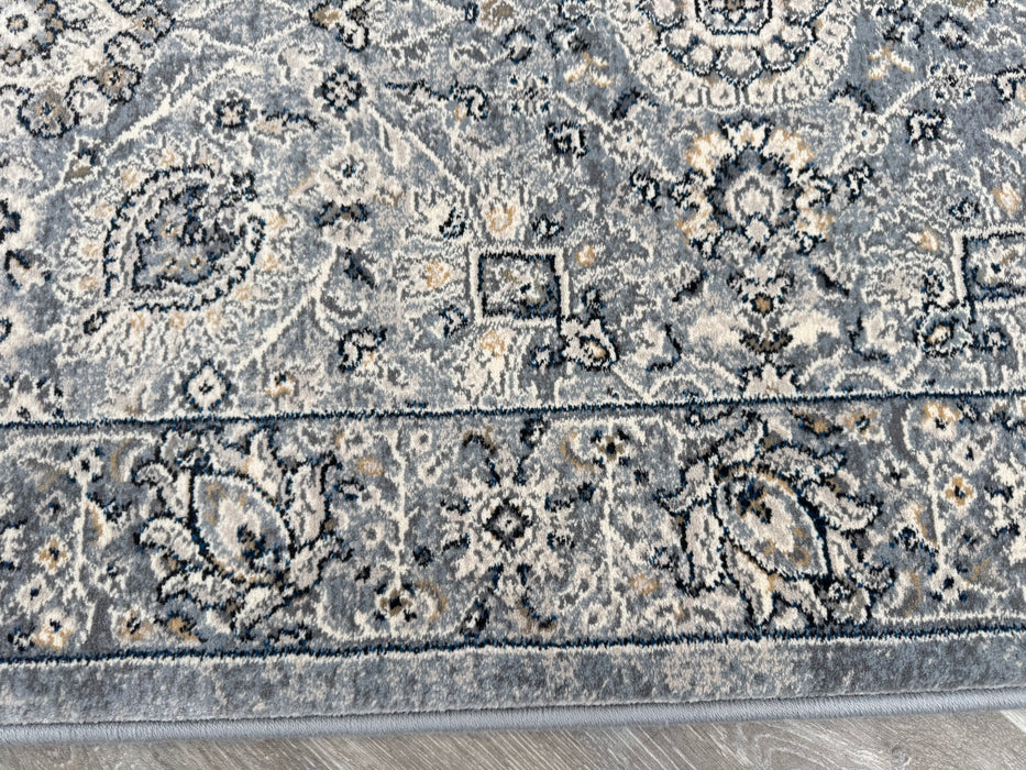 Traditional Border Design Da Vinci Hallway Runner 66cm Wide x Cut To Order (57125-4646)