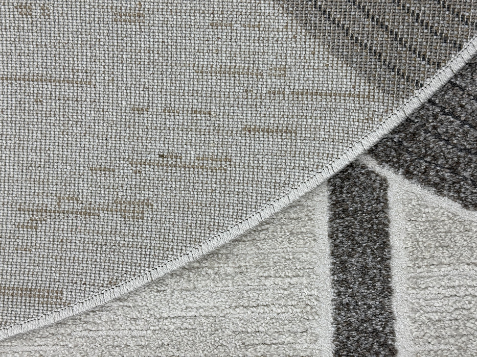 Abstract Geometric Pattern Valentino Oval  Rug (46002-6171) Size: 160 x 230cm - Rugs Direct