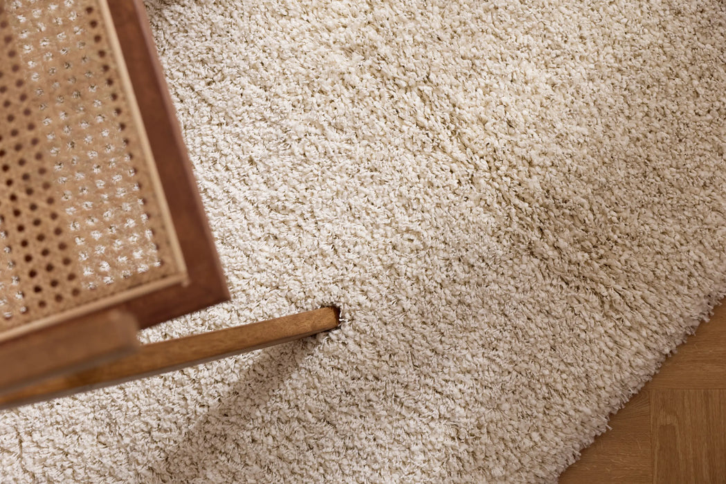 Twilight Shaggy Chalk White Colour Rug - Rugs Direct