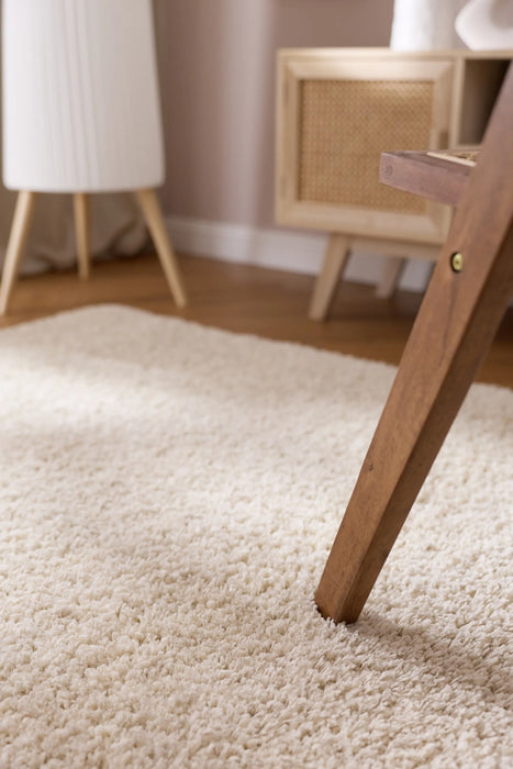 Twilight Shaggy Chalk White Colour Rug - Rugs Direct