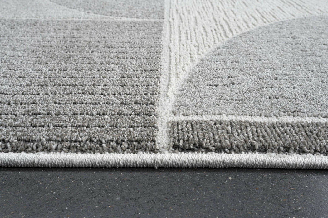 Abstract Geometric Pattern Valentino Rug (46002-6171) Size: 200 x 250cm- Rugs Direct