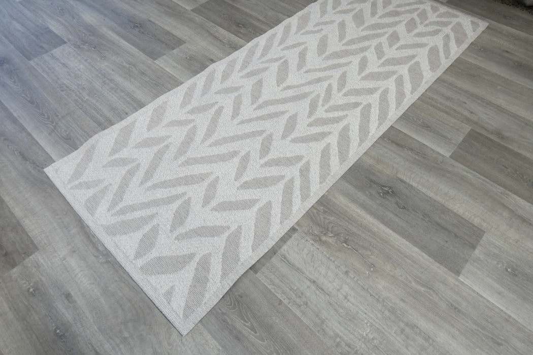 Katana Indoor/Outdoor Geometric Leaf Pattern Flatweave Runner Size: 80 x 200cm (85011-6001)- Rugs Direct NZ