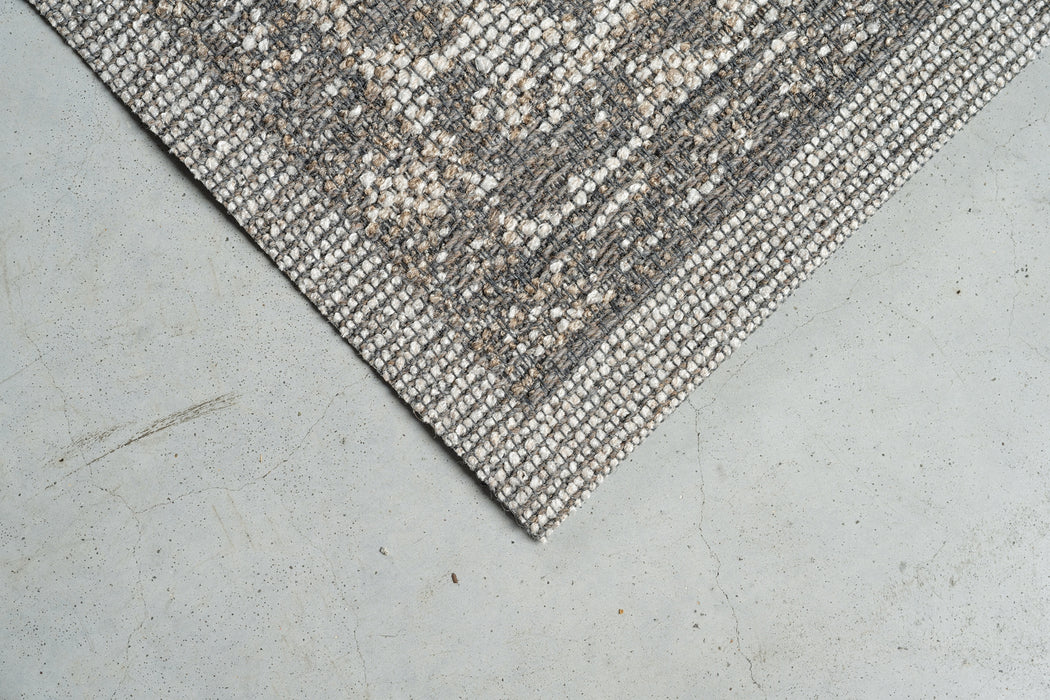 Traditional Grey Tribal Pattern Outdoor Bohemia Rug (92003-6003)
