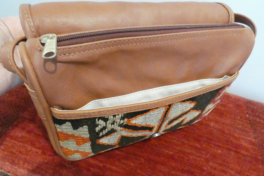 One-of-a-Kind Turkish Kilim Leather Crossbody Bag "Alev"- Rugs Direct