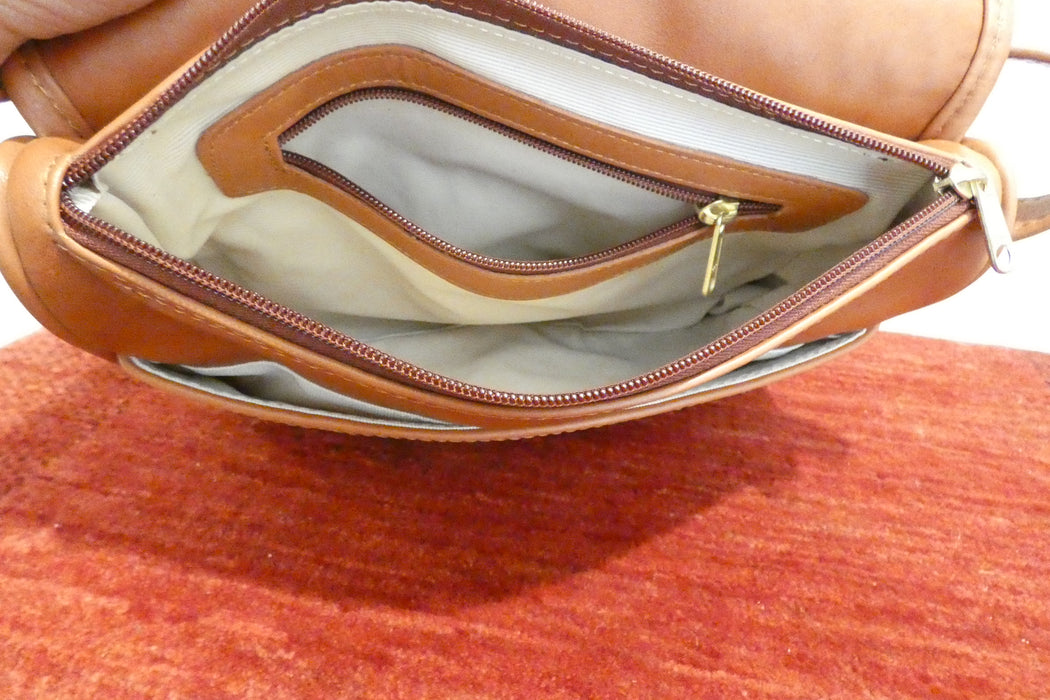 One-of-a-Kind Turkish Kilim Leather Crossbody Bag "Alev"- Rugs Direct