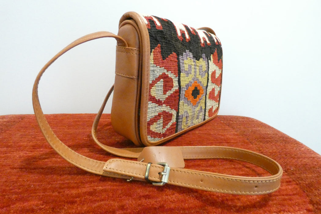 One-of-a-Kind Turkish Kilim Leather Crossbody Bag "Alev"- Rugs Direct