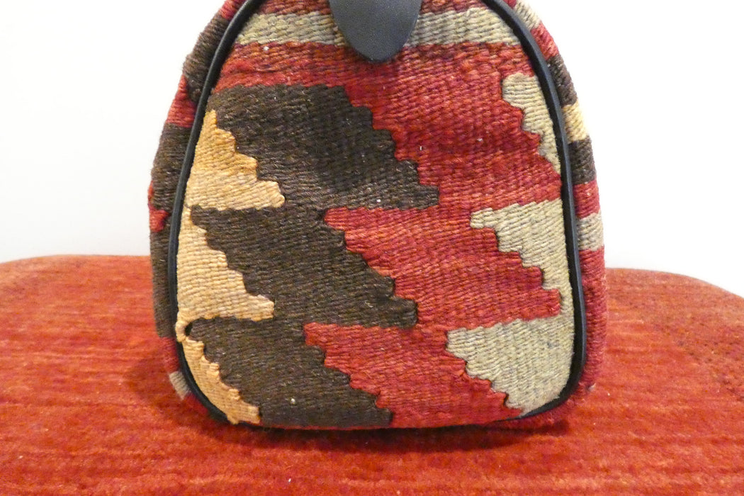 One-of-a-Kind Anatolian Kilim & Leather Shoulder Bag "Asya" -Rugs Direct 