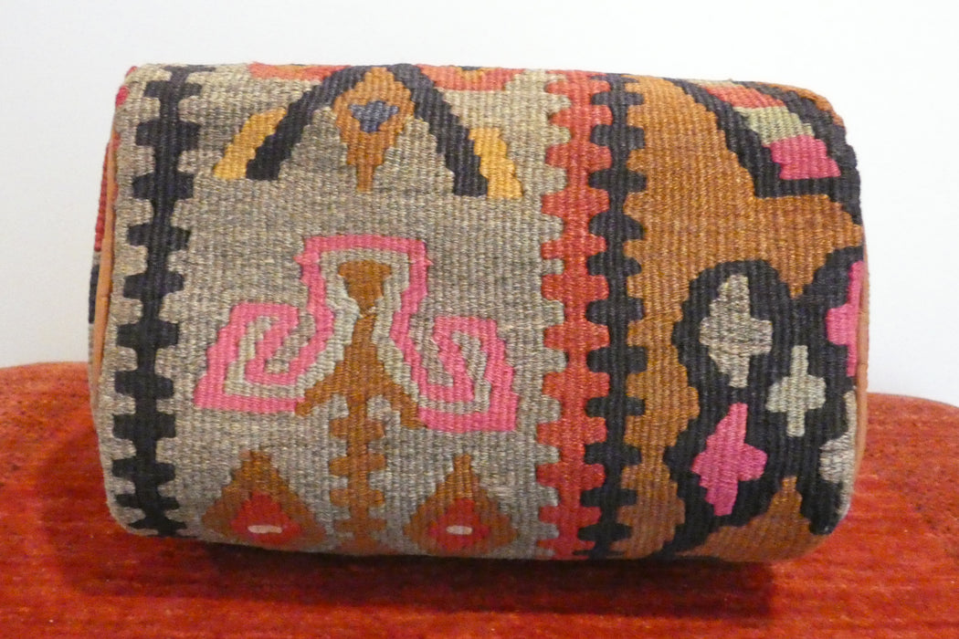 One-of-a-Kind Anatolian Kilim & Leather Shoulder Bag "Ayda"- Rugs Direct