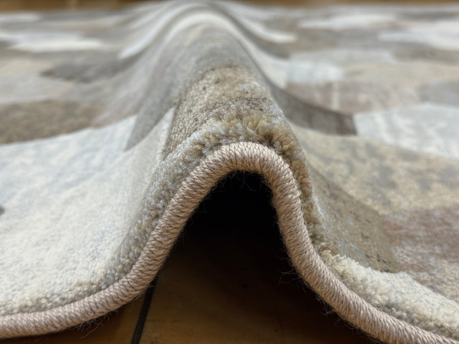 Hive Geometric Design Oval Argentum Rug (63456-6282) Size: 160 x230cm - Rugs Direct