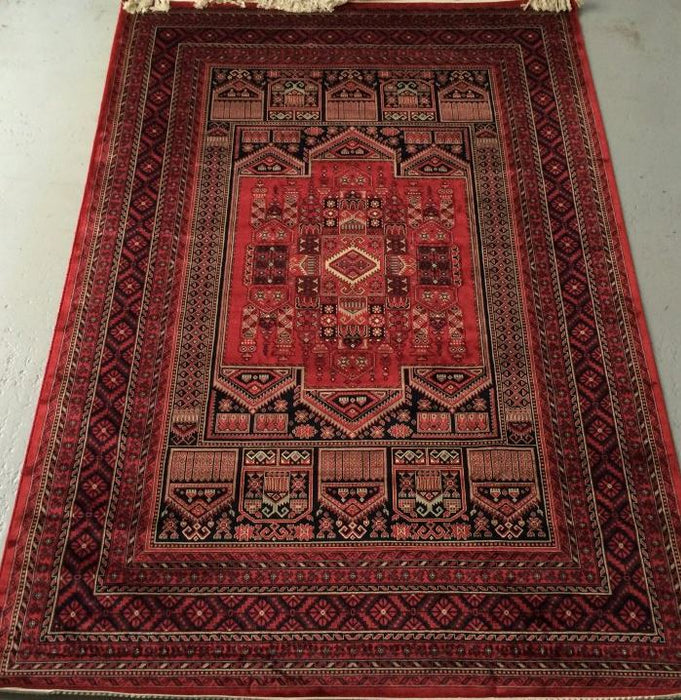 Traditional Beluchi Design Rug Size: 100 x 140cm