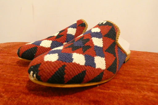One-of-a-Kind Turkish Kilim Slip-On Shoes Size: 40  "Berfin"- Rugs Direct 