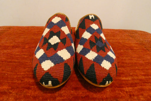 One-of-a-Kind Turkish Kilim Slip-On Shoes Size: 40  "Berfin"- Rugs Direct 