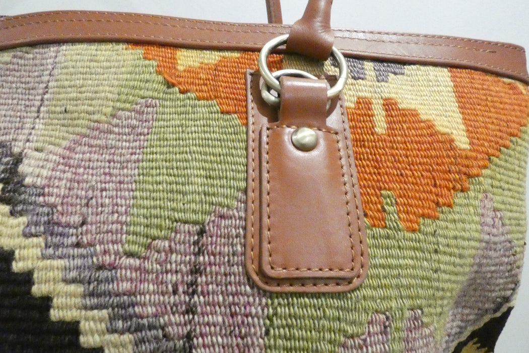 One-of-a-Kind Anatolian Kilim Leather Travel Bag "Berivan"- Rugs Direct 