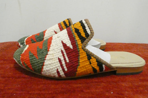 One-of-a-Kind Turkish Kilim Slip-On Shoes Size: 42 "Botan"- Rugs Direct