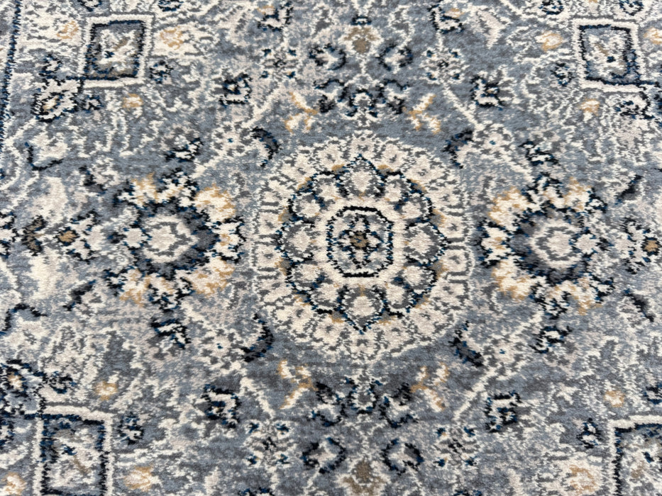 Traditional Border Design Da Vinci Hallway Runner 66cm Wide x Cut To Order (57125-4646)