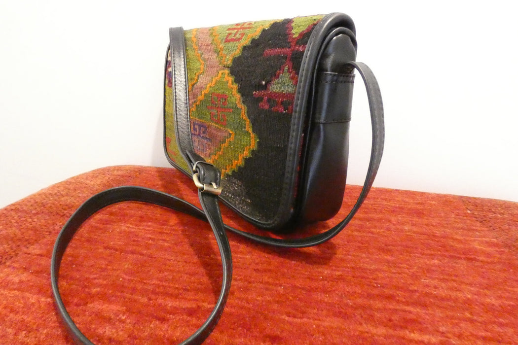One-of-a-Kind Turkish Kilim Leather Crossbody Bag "Duru"- Rugs Direct 