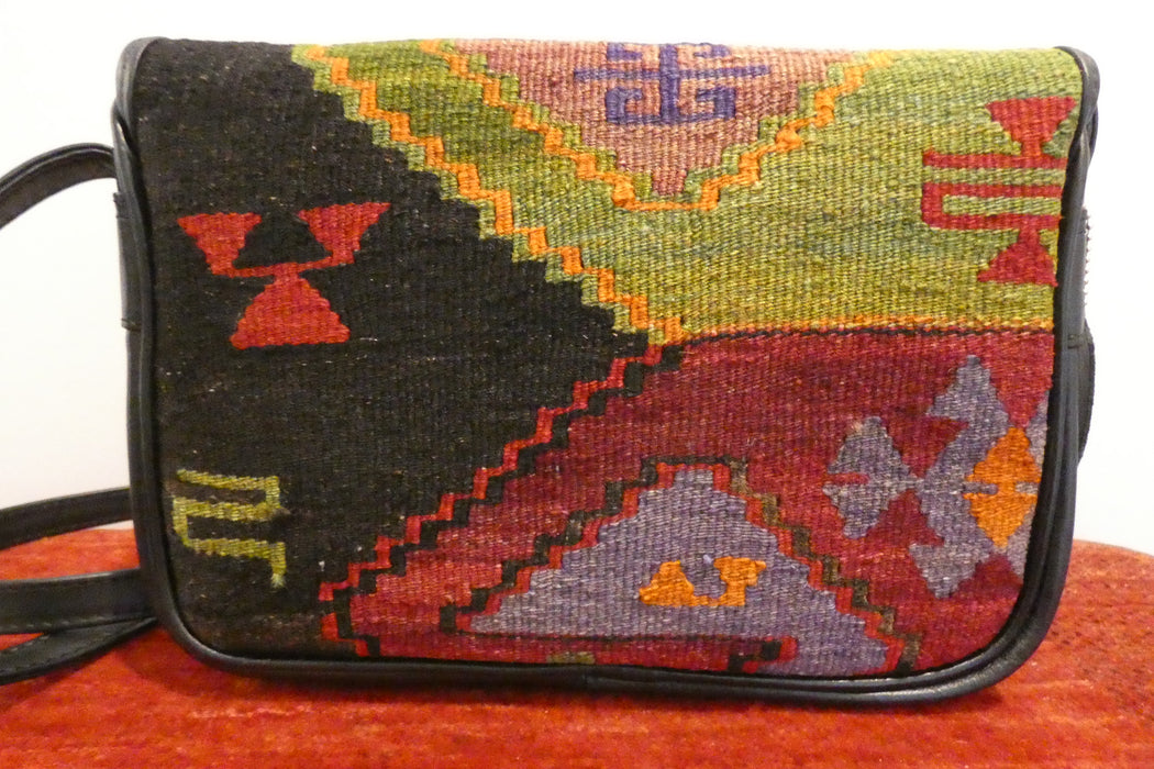 One-of-a-Kind Turkish Kilim Leather Crossbody Bag "Duru"- Rugs Direct 