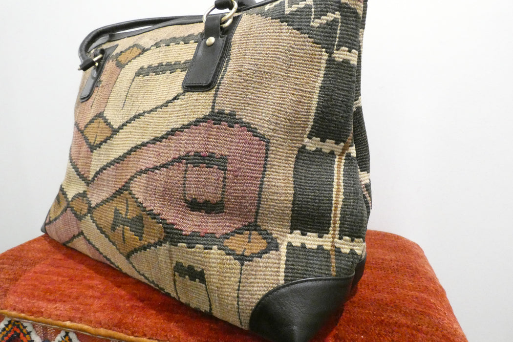 One-of-a-Kind Anatolian Kilim Leather Travel Bag "Gulan"- Rugs Direct 