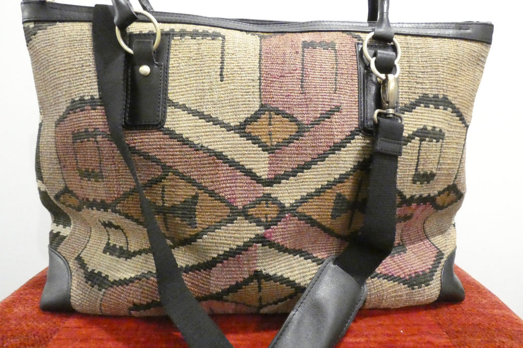 One-of-a-Kind Anatolian Kilim Leather Travel Bag "Gulan"- Rugs Direct 