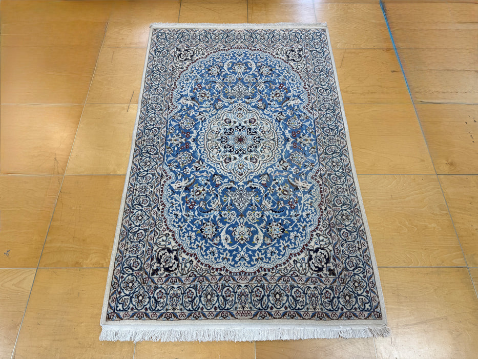 Persian Hand-Knotted Nain Rug Wool & Silk Size: 197 x 125 cm - Rugs Direct