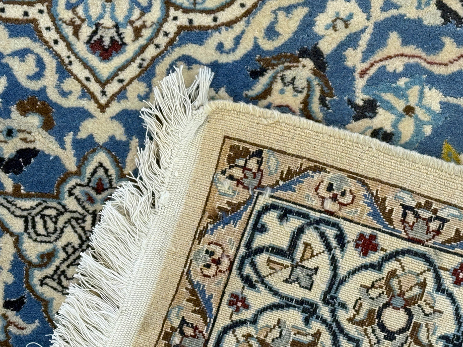 Persian Hand-Knotted Nain Rug Wool & Silk Size: 197 x 125 cm - Rugs Direct