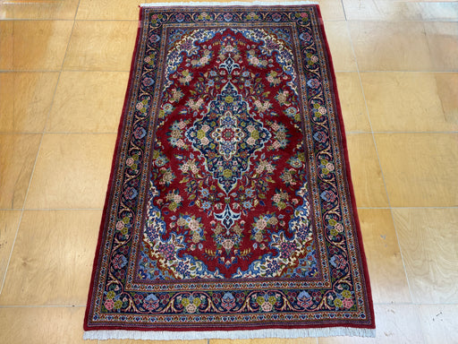 Hand-Knotted Authentic Persian Kashan Rug Size: 226cm x 137cm - Rugs Direct
