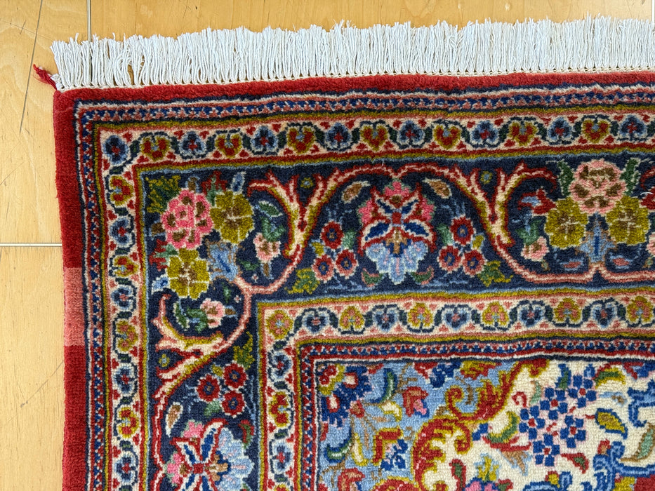 Hand-Knotted Authentic Persian Kashan Rug Size: 226cm x 137cm - Rugs Direct