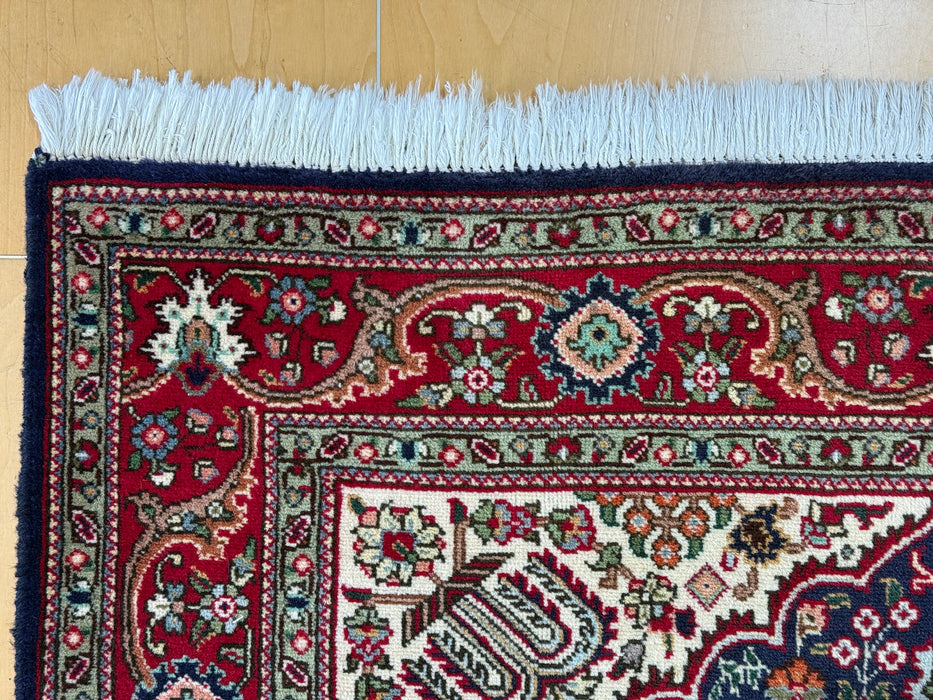 Hand-Knotted Authentic Persian Tabriz Rug Size: 197 x 147cm - Rugs Direct