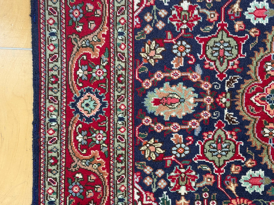 Hand-Knotted Authentic Persian Tabriz Rug Size: 197 x 147cm - Rugs Direct