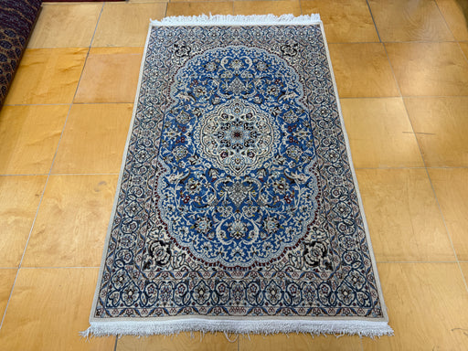 Persian Hand-Knotted Nain Rug Wool & Silk Size: 197 x 125 cm - Rugs Direct