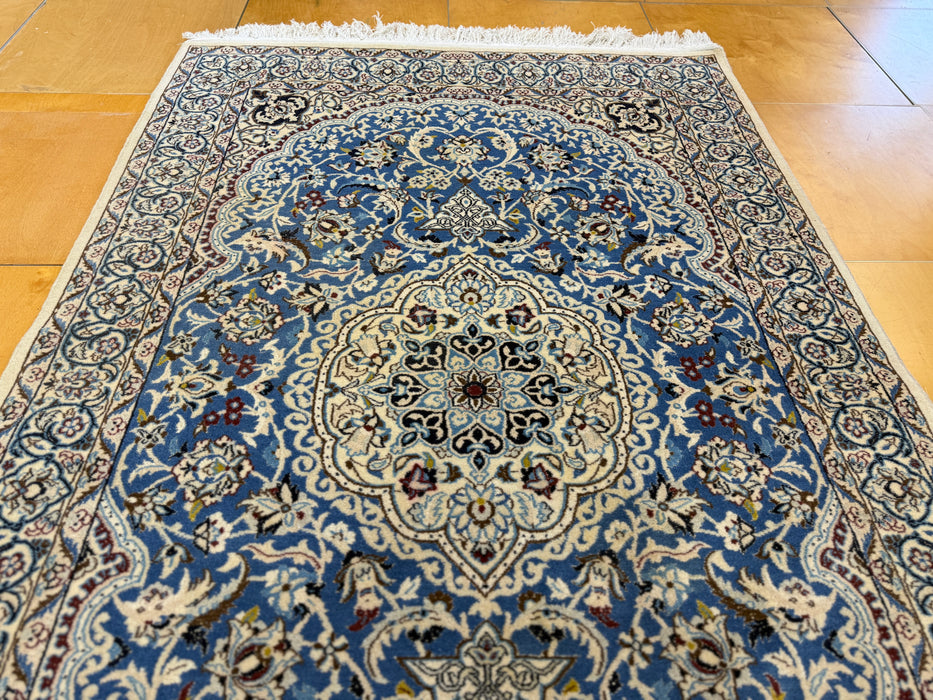 Persian Hand-Knotted Nain Rug Wool & Silk Size: 197 x 125 cm - Rugs Direct