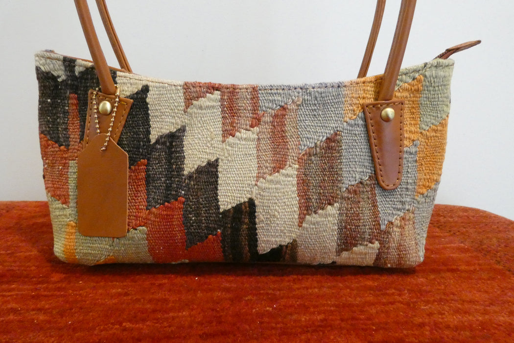 One-of-a-Kind Anatolian Kilim Leather Handbag "Bita"- Rugs direct