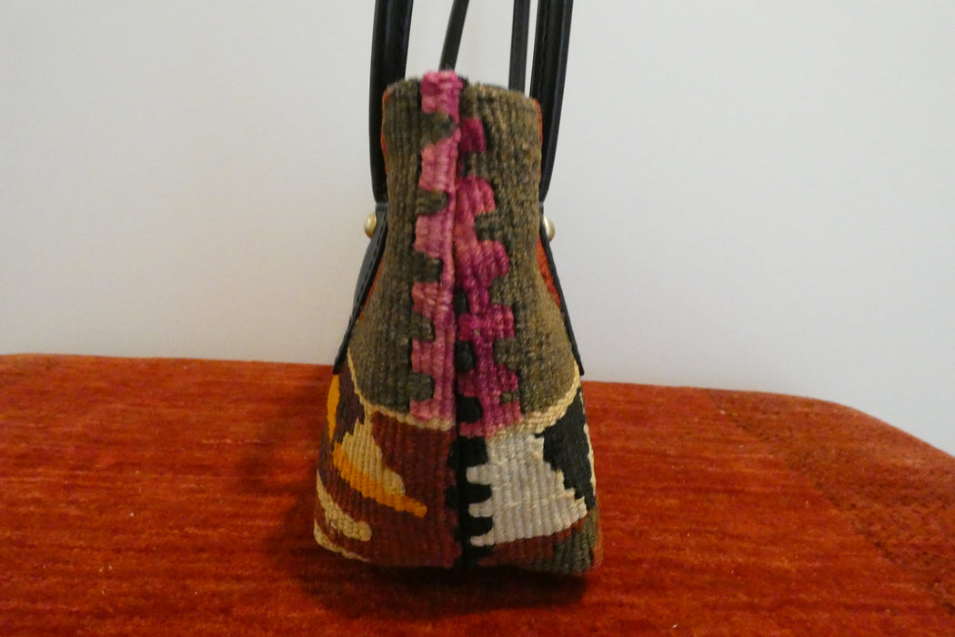 One-of-a-Kind Anatolian Kilim Leather Handbag "Sama"- Rugs Direct 