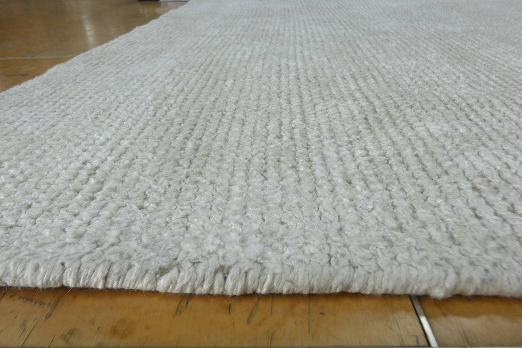 Madrid Ash White – Handmade Bamboo Silk Rug