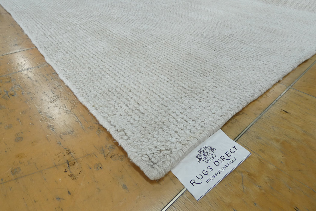 Madrid Ash White – Handmade Bamboo Silk Rug