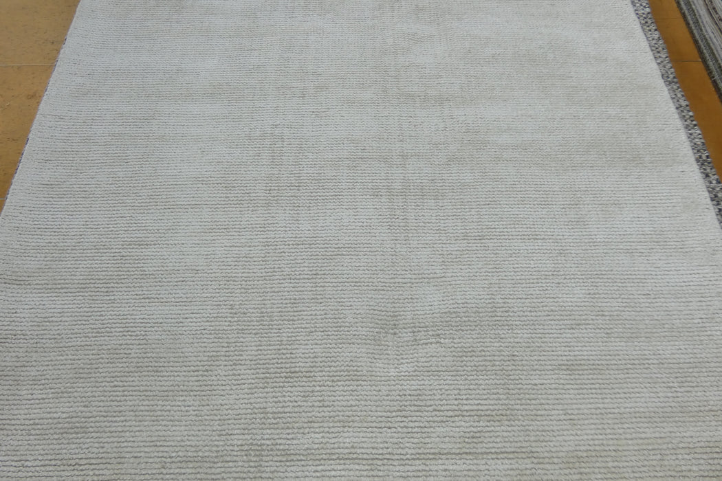Madrid Ash White – Handmade Bamboo Silk Rug