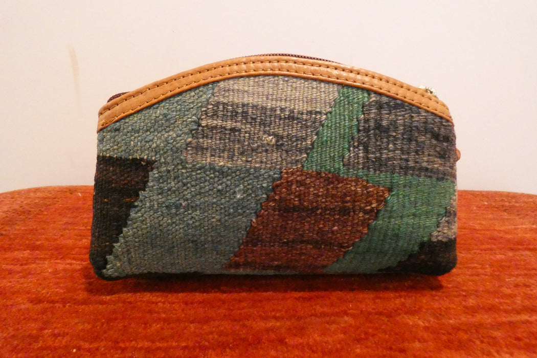Handmade Turkish Kilim Clutch Bag "Naz"- Rugs Direct 