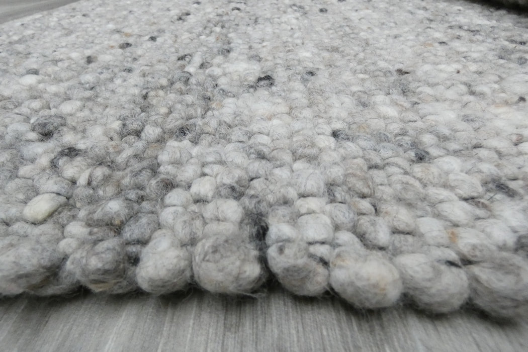 Luxurious Handcrafted Natural Dark Hilly Rug (1568) – Size: 90 x 180cm - Rugs Direct