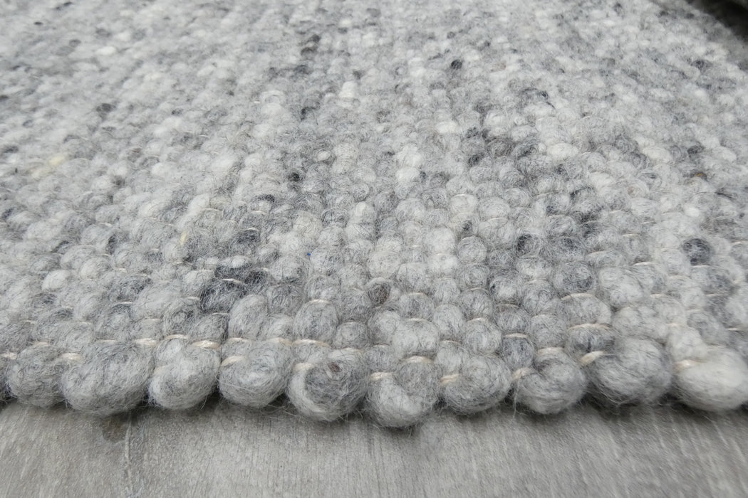 Luxurious Handcrafted Natural Smooth Rug (1533) – Size: 90 x 180cm - Rugs Direct