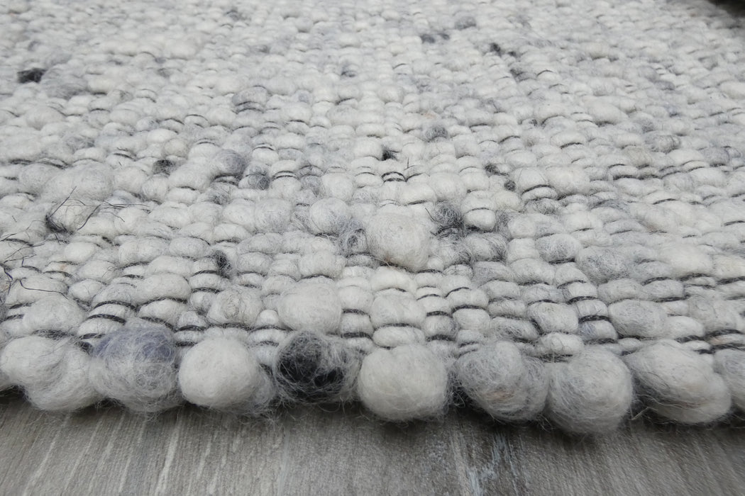 Luxurious Handcrafted Africa-Meru Rug (1430) – Size: 90 x 180cm-Rugs Direct
