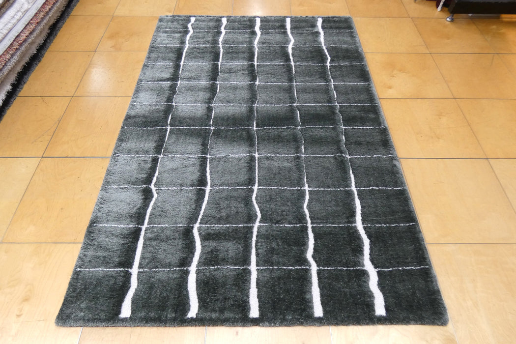 Luxurious Textured Modern Design Masai Rug (14038-4393) Size: 160 x 230cm - Rugs Direct